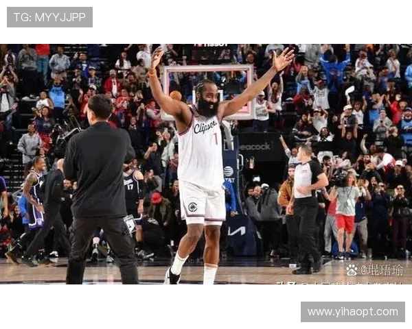 NBA直播把精彩瞬间定格,热血对决点燃篮球激情 NBA直播把精彩瞬间定格,热血对决点燃篮球激情